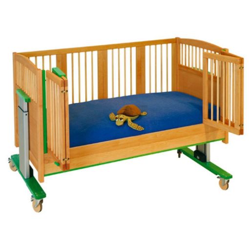 Picture of Savi Knut Care Cot